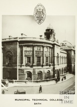 technicalcollegewhenhousedintheguildhall1929.jpg