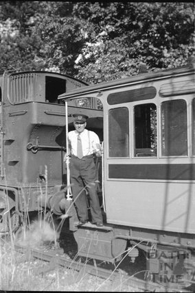 trainmidfordsd1952.jpg